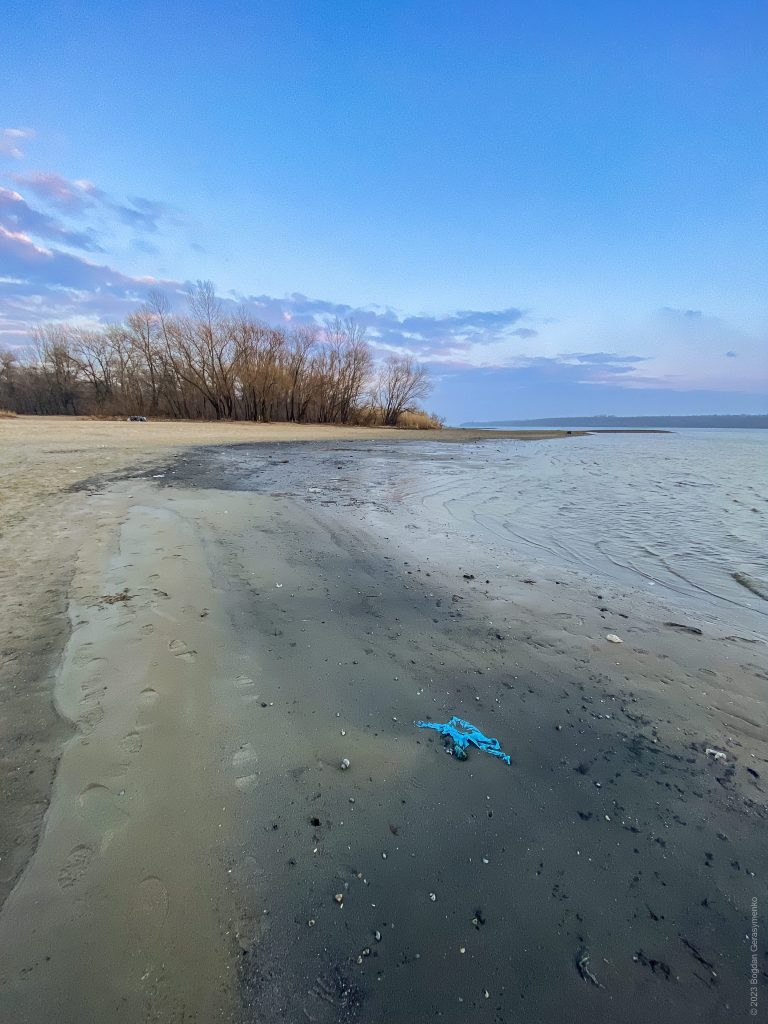 Дивовижний захід сонця на Центральному пляжі Дивовижний захід сонця на Центральному пляжі